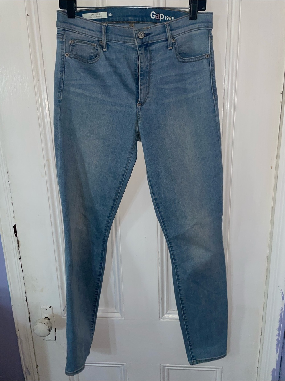 GAP Women's Light Blue Skinny Jeans